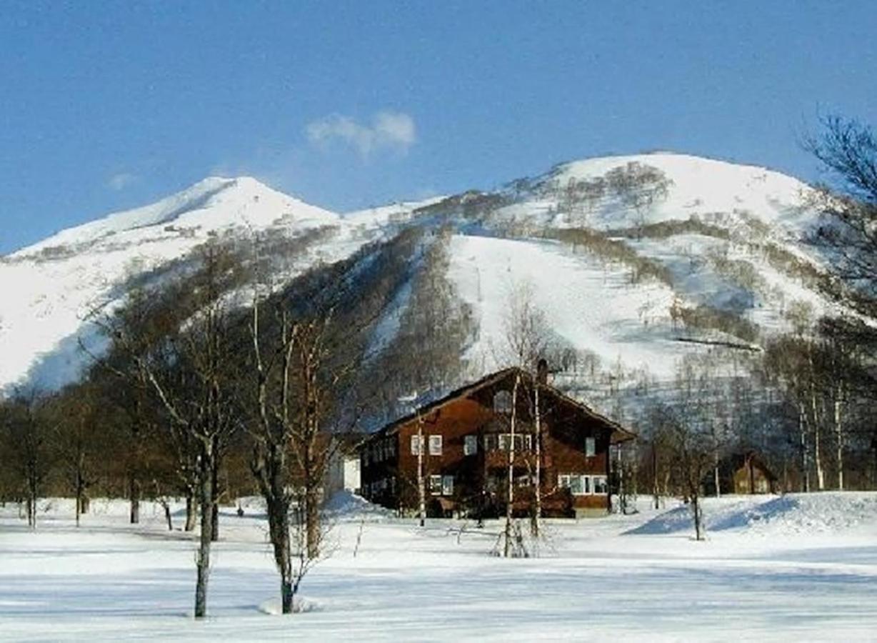 Niseko Ski Lodge - Higashiyama מראה חיצוני תמונה